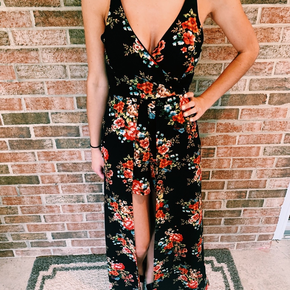 Francesca’s Floral Print Maxi Romper Dress
